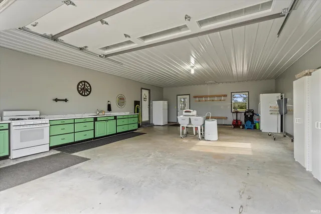 $499,000 | 20630 County Road 20, Goshen, IN 46528