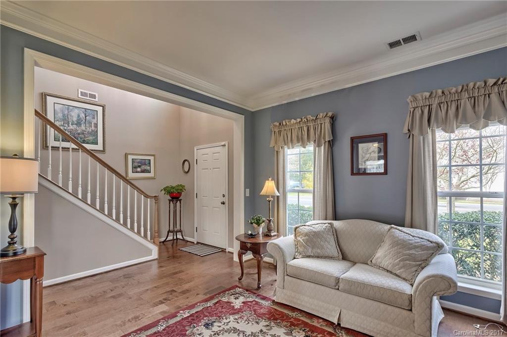 12743 Winget Road Charlotte, NC 28278 - Photo 2 of 24 Gallery Image 2