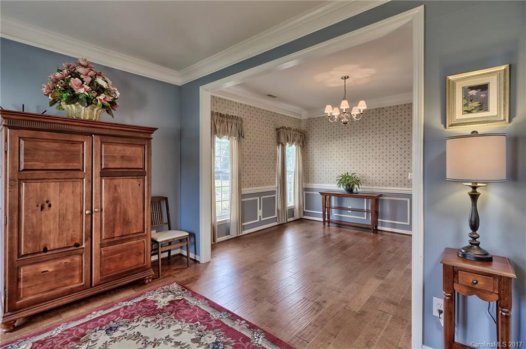 12743 Winget Road Charlotte, NC 28278 - Photo 3 of 24 Gallery Image 3