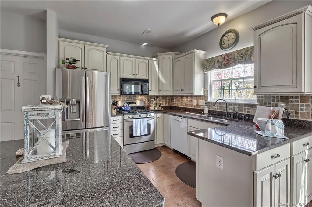12743 Winget Road Charlotte, NC 28278 - Photo 7 of 24 Gallery Image 7