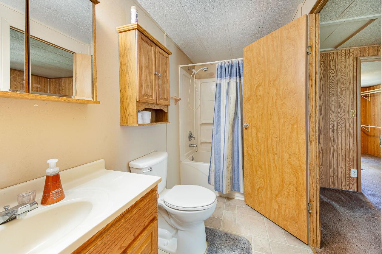 4879 Little Pine Acres Road Rhinelander, WI 54501 - Photo 21 of 36 Gallery Image 21
