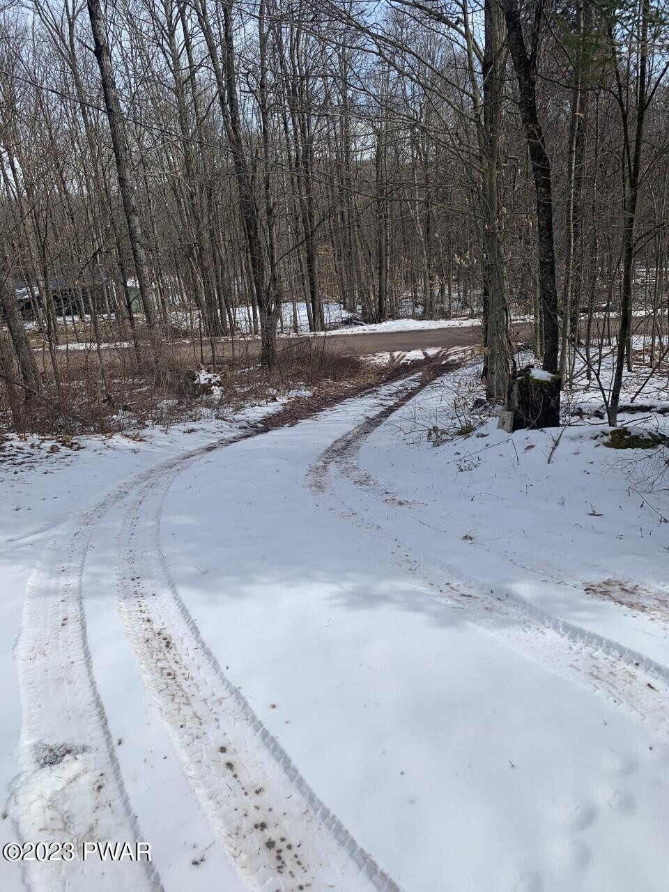 512 Fork Mountain Road Equinunk, PA 18417 - Photo 20 of 22