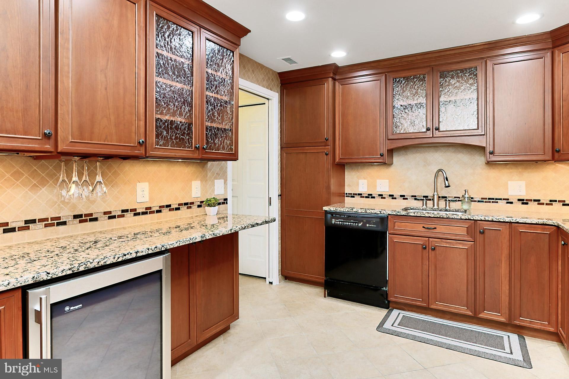 5501 Seminary Road, Unit 2312S Falls Church, VA 22041 - Photo 14 of 46 Laundry Closet with Full-Size W/D off the Kitchen
