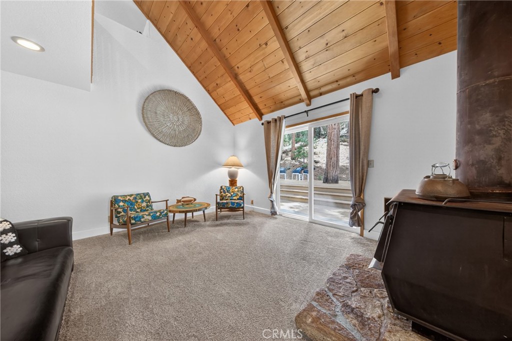 627 Cedar Canyon Road Lake Almanor, CA 96137 - Photo 11 of 34 a living room with furniture