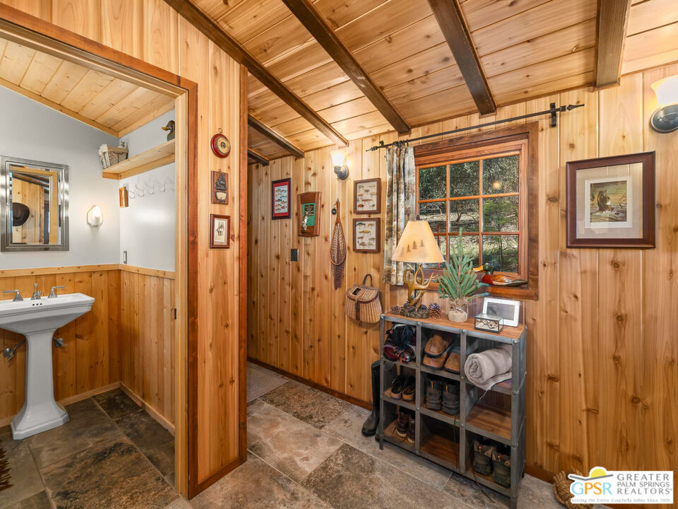 53241 Middleridge Drive Idyllwild, CA 92549 - Photo 29 of 49