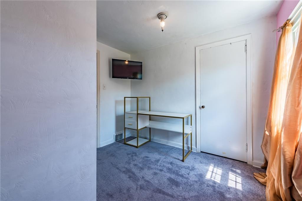 11410 Frankstown Road Pittsburgh, PA 15235 - Photo 16 of 22 Gallery Image 16