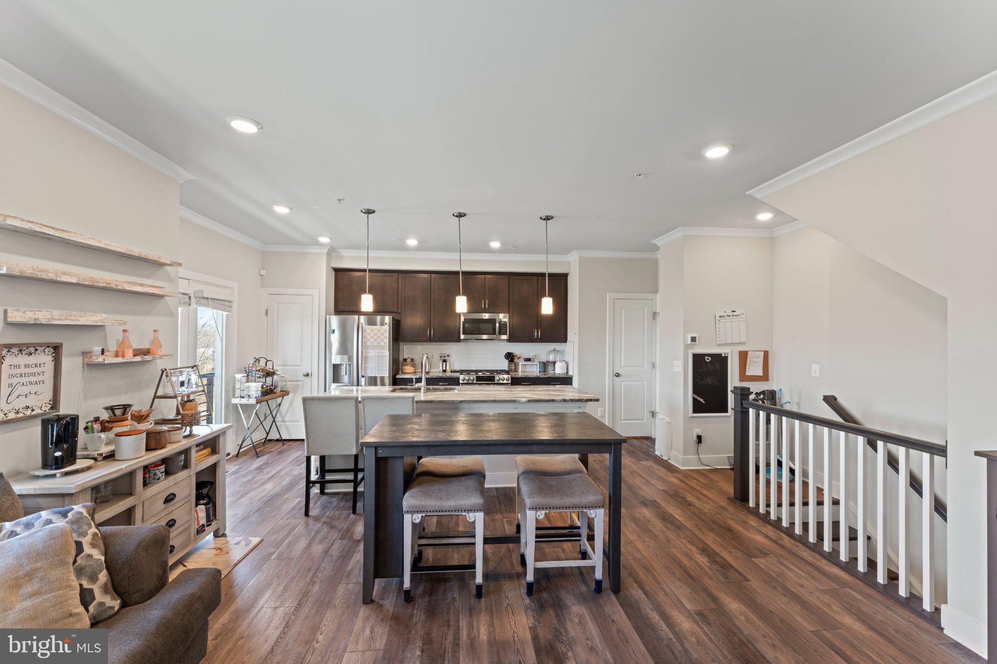 1330 Rail Woodbridge, VA 22191 - Photo 7 of 28 a large kitchen with a table and chairs