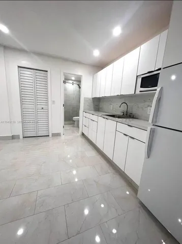 $1,300 | 4331 Southwest 147th Place, Miami, FL 33185