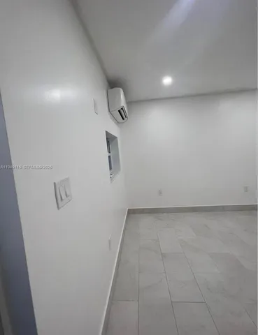 $1,300 | 4331 Southwest 147th Place, Miami, FL 33185