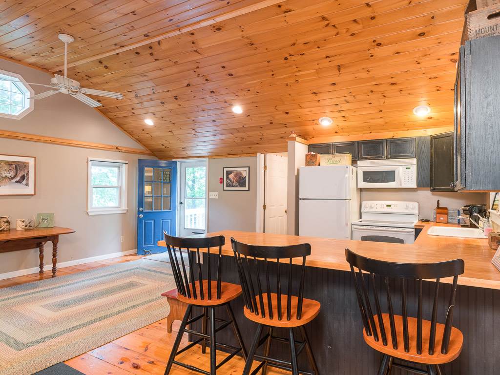237 A Middle Road Deerfield, NH 03037 - Photo 18 of 32 Gallery Image 18