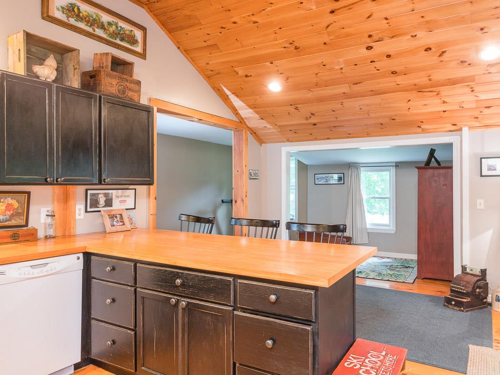 237 A Middle Road Deerfield, NH 03037 - Photo 22 of 32 Gallery Image 22