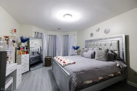 $750,000 | 289 South 7th Street, Newark, NJ 07103