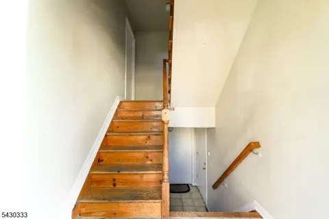 $750,000 | 289 South 7th Street, Newark, NJ 07103