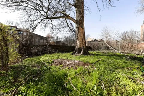 $750,000 | 289 South 7th Street, Newark, NJ 07103