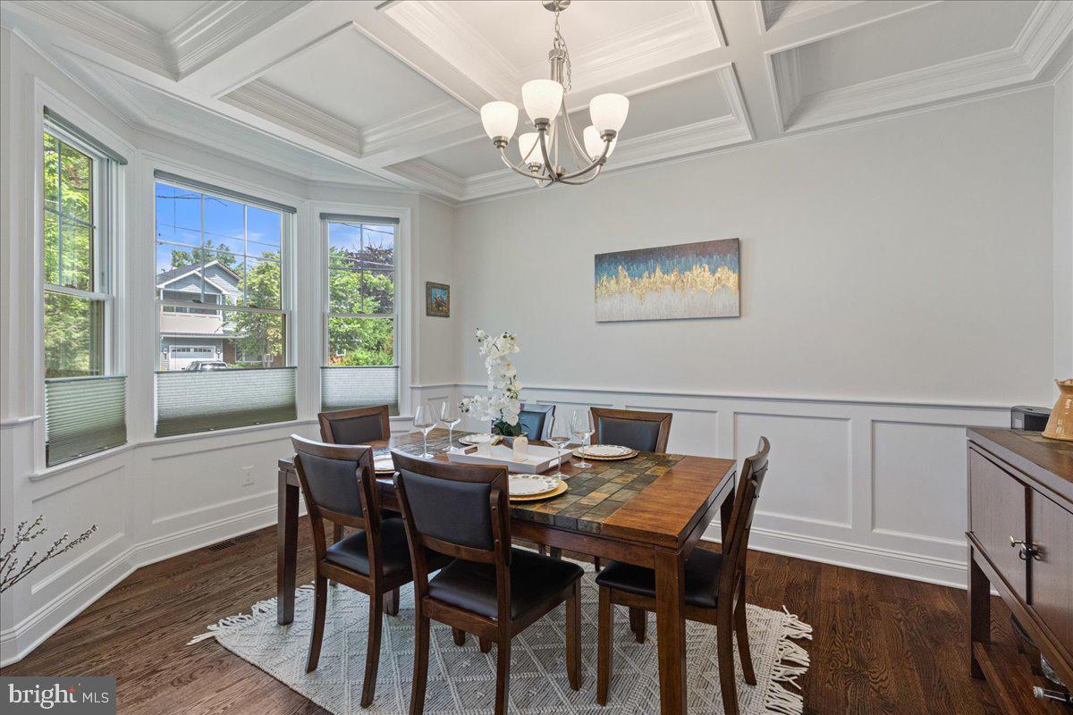 35 Hillside Road Princeton, NJ 08540 - Photo 5 of 28 Dining Room