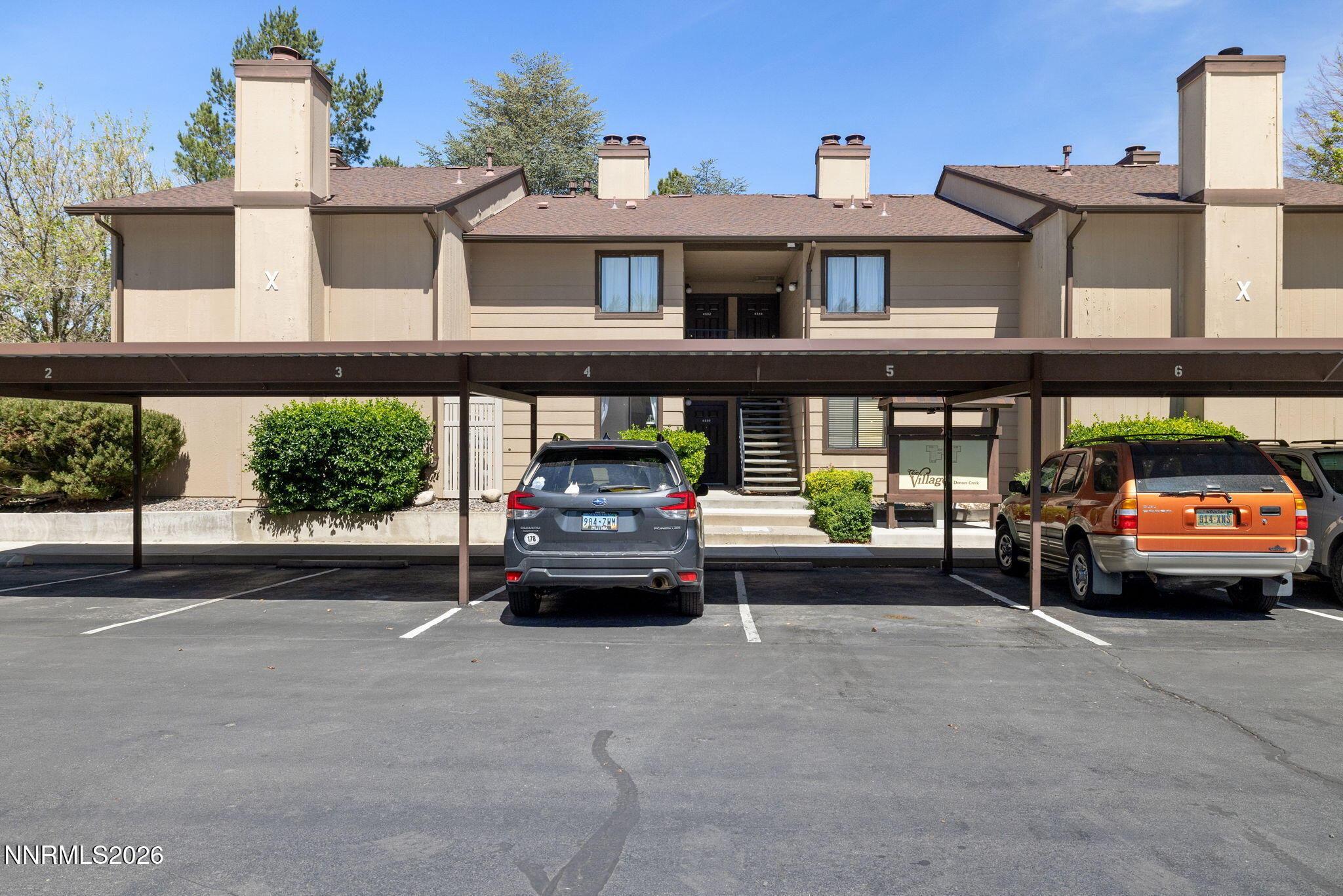 4550 Matich Drive Reno, NV 89502 - Photo 2 of 31 2-web-or-mls-IMG_9485