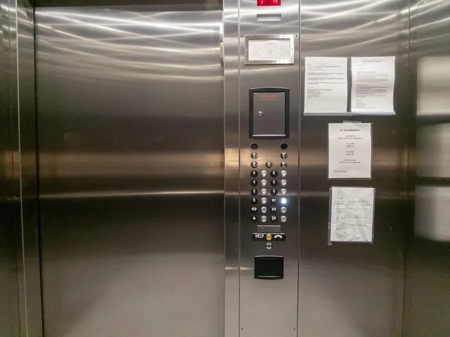 $3,300 | 1201 Sutter Street, Unit 606, San Francisco, CA 94109