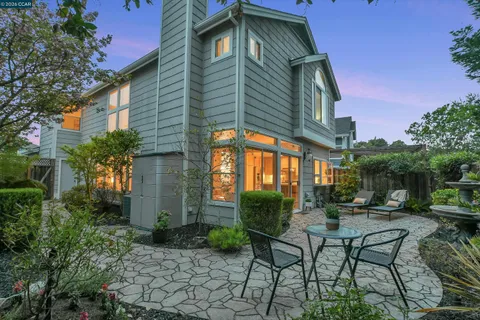 $909,900 | 508 Valley View Court, Martinez, CA 94553