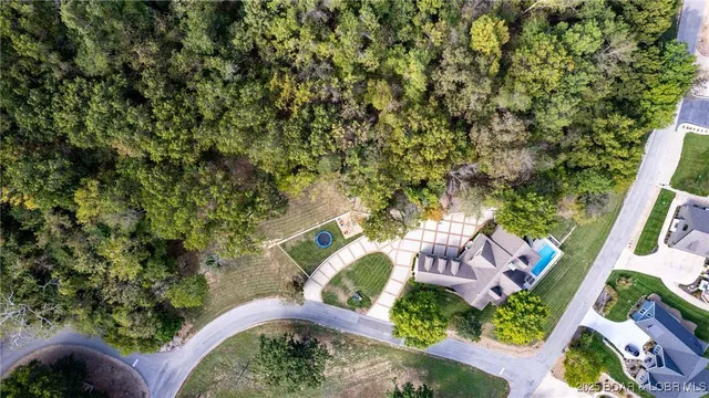 $1,550,000 | 323 Cherry Hill Drive, Lake Ozark, MO 65049
