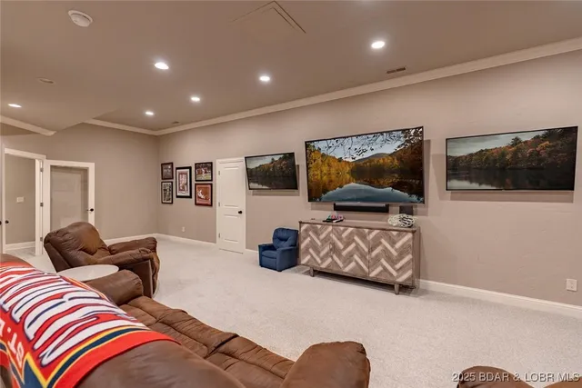 $1,550,000 | 323 Cherry Hill Drive, Lake Ozark, MO 65049