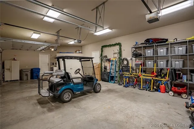 $1,550,000 | 323 Cherry Hill Drive, Lake Ozark, MO 65049