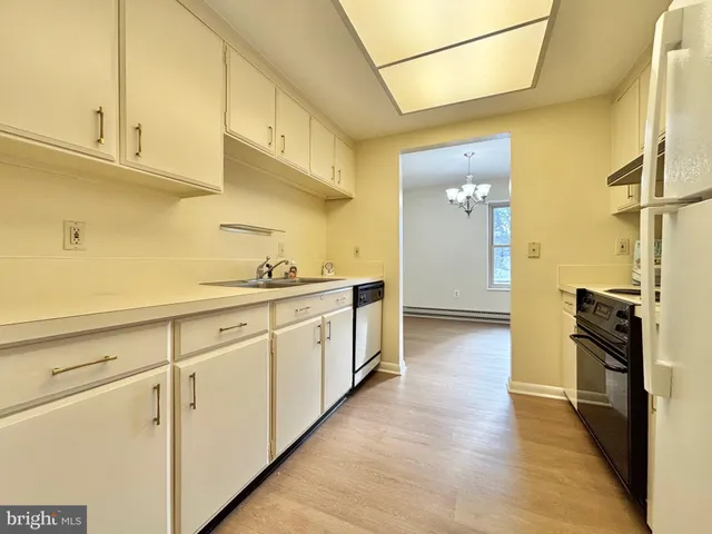 $102,500 | 3301 South Leisure World Boulevard, Unit 992E, Silver Spring, MD 20906