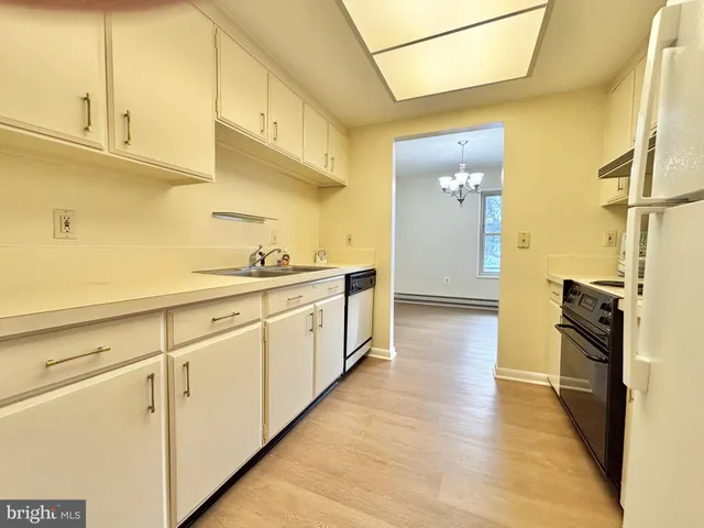 $102,500 | 3301 South Leisure World Boulevard, Unit 992E, Silver Spring, MD 20906