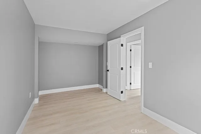 $1,549,000 | 943 North Washington Place, Unit 4, Long Beach, CA 90813