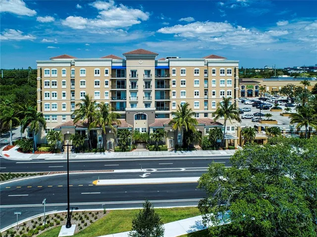 $399,000 | 1064 North Tamiami Trail, Unit 1209, Sarasota, FL 34236