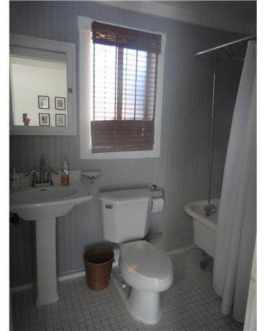 874 Arden Drive Encinitas, CA 92024 - Photo 13 of 14 Back Cottage Bathroom