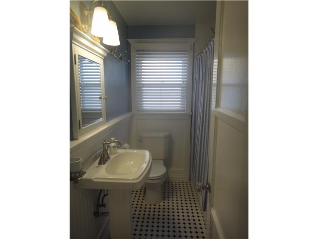 874 Arden Drive Encinitas, CA 92024 - Photo 4 of 14