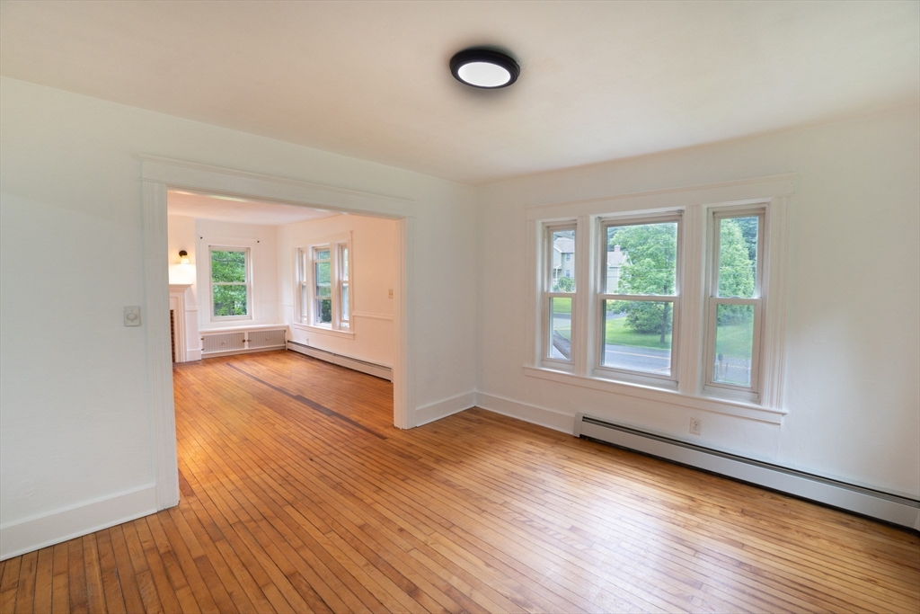 36 Old Worcester Road Charlton, MA 01507 - Photo 7 of 36 Gallery Image 7