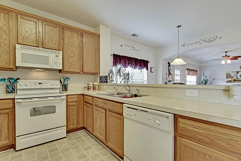 245 Westbrooke Road Summerville, SC 29486 - Photo 19 of 32 IMG_4989_IMG_4996-copy