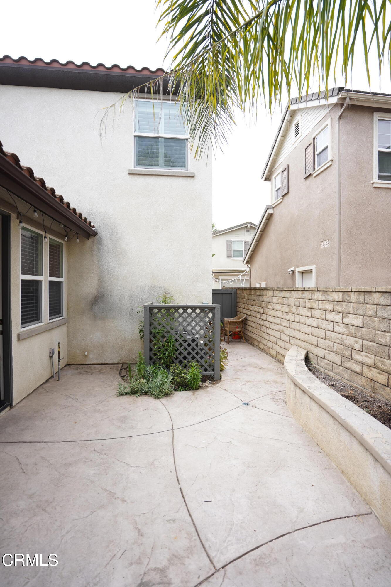 341 Spring Park Road Camarillo, CA 93012 - Photo 34 of 43 a view of a house with a patio
