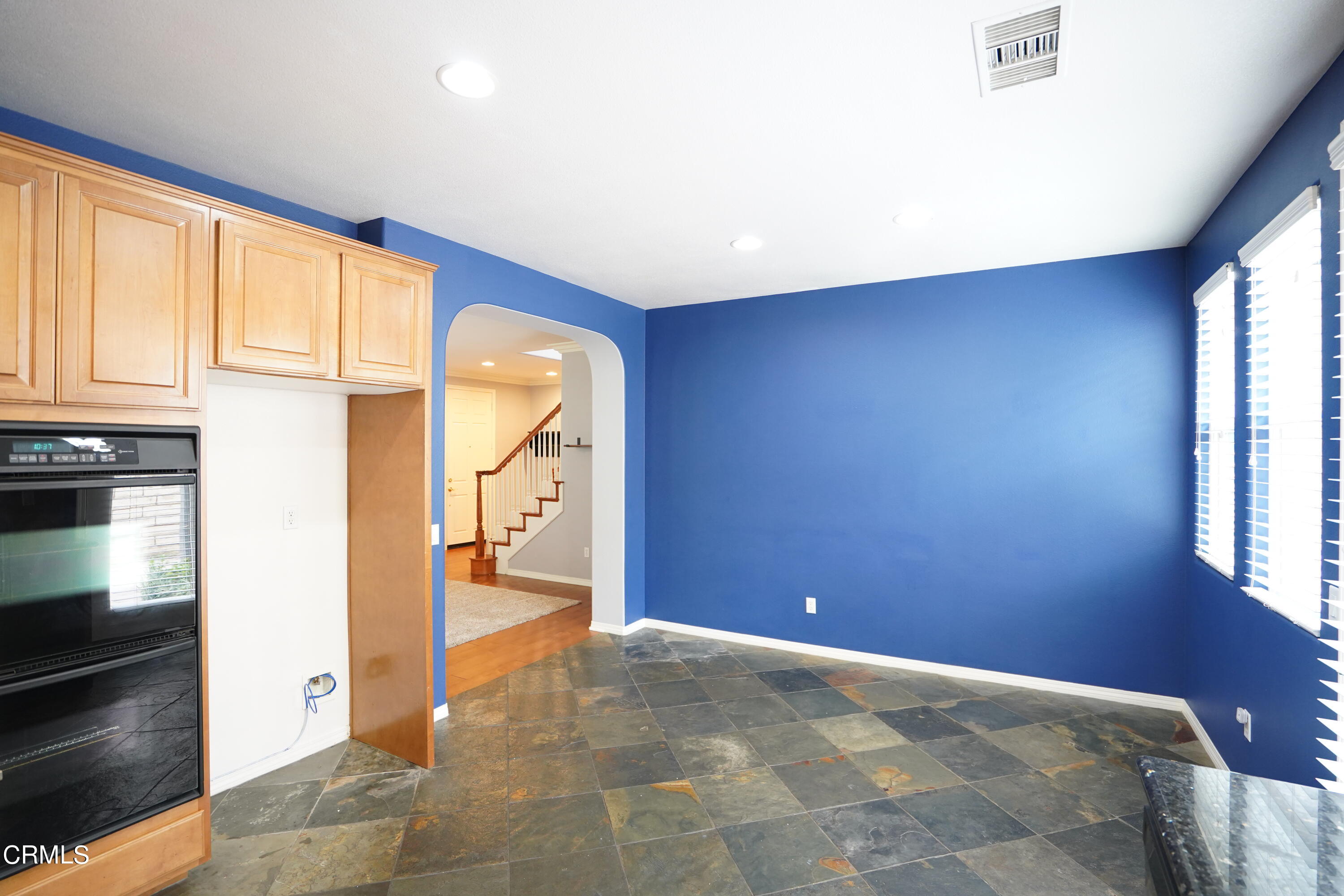 341 Spring Park Road Camarillo, CA 93012 - Photo 10 of 43 a view of an empty room with a window