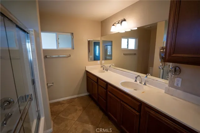 $3,000 | 1510 Orange Avenue, Unit 807, Redlands, CA 92373