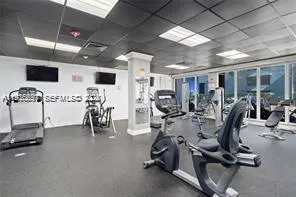 $2,100 | 1865 79th Street Causeway, Unit 10M, North Bay Village, FL 33141