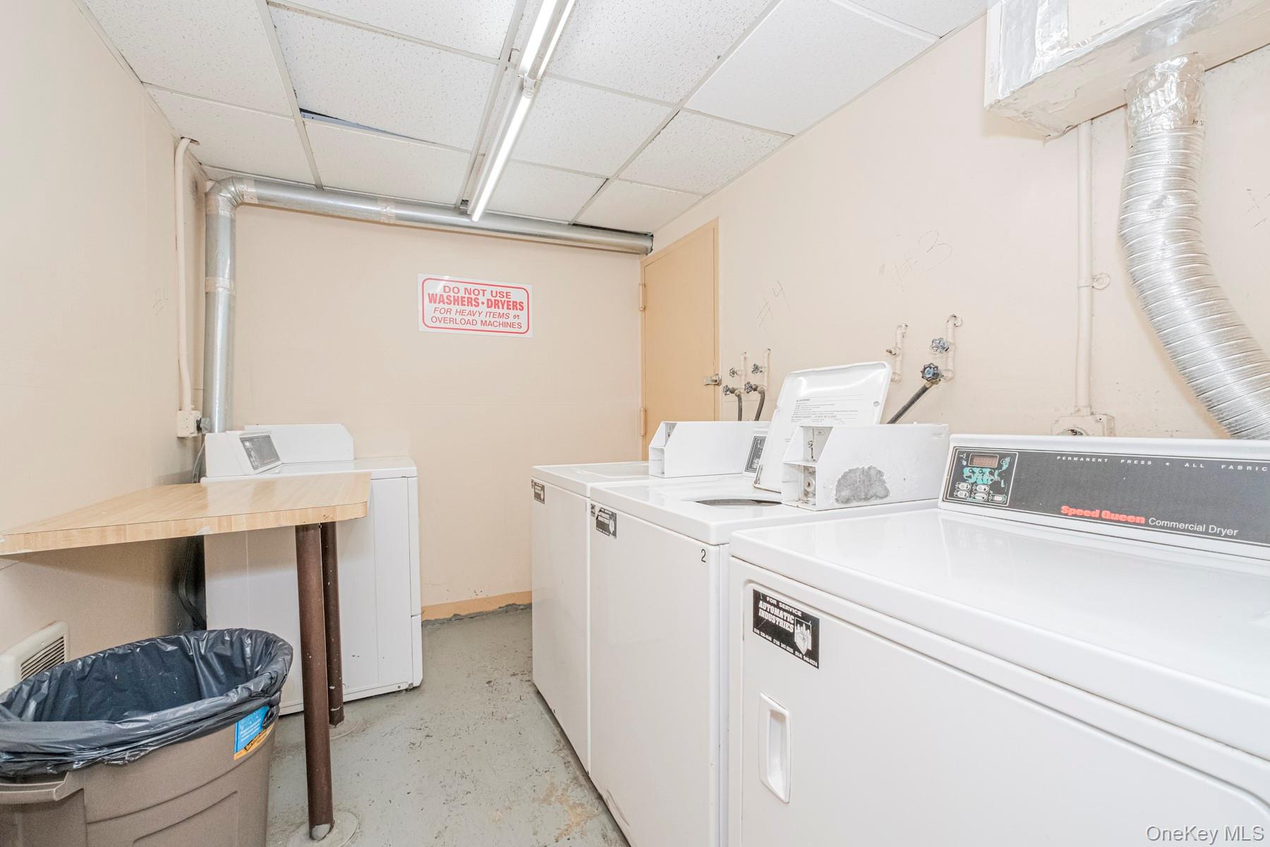 490 Clove Road Staten Island, NY 10310 - Photo 14 of 20 Laundry Room inside building