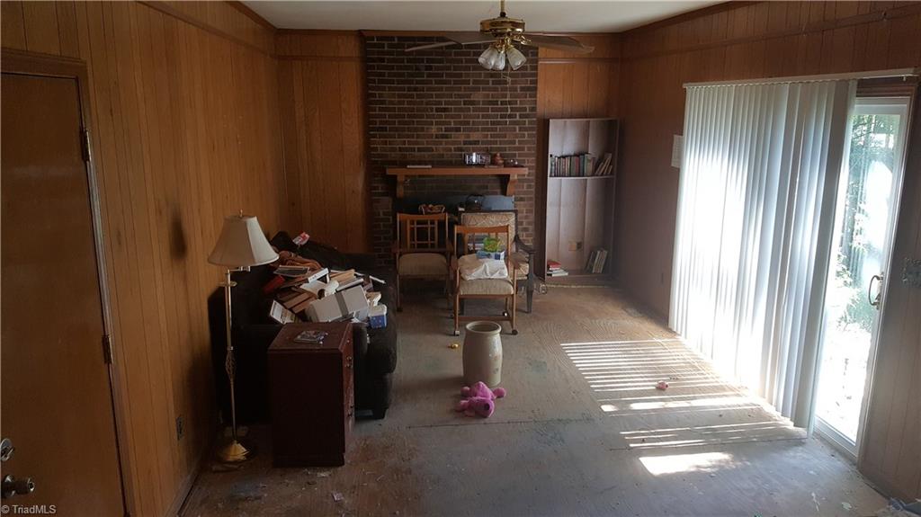 3204 Dillon Road Jamestown, NC 27282 - Photo 3 of 13 Gallery Image 3