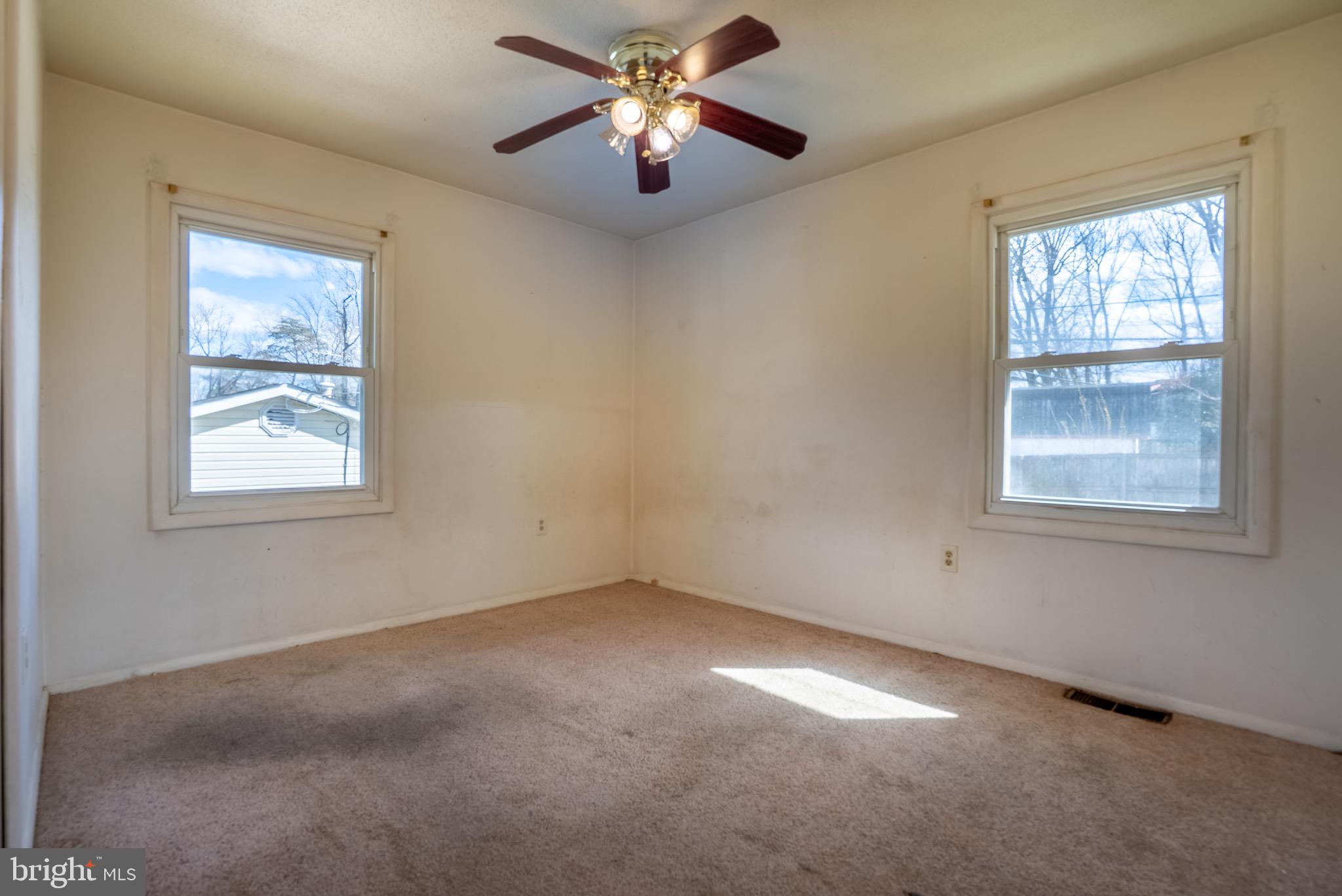2275 Dairy Farm Road Gambrills, MD 21054 - Photo 27 of 57 a view of empty room with windows