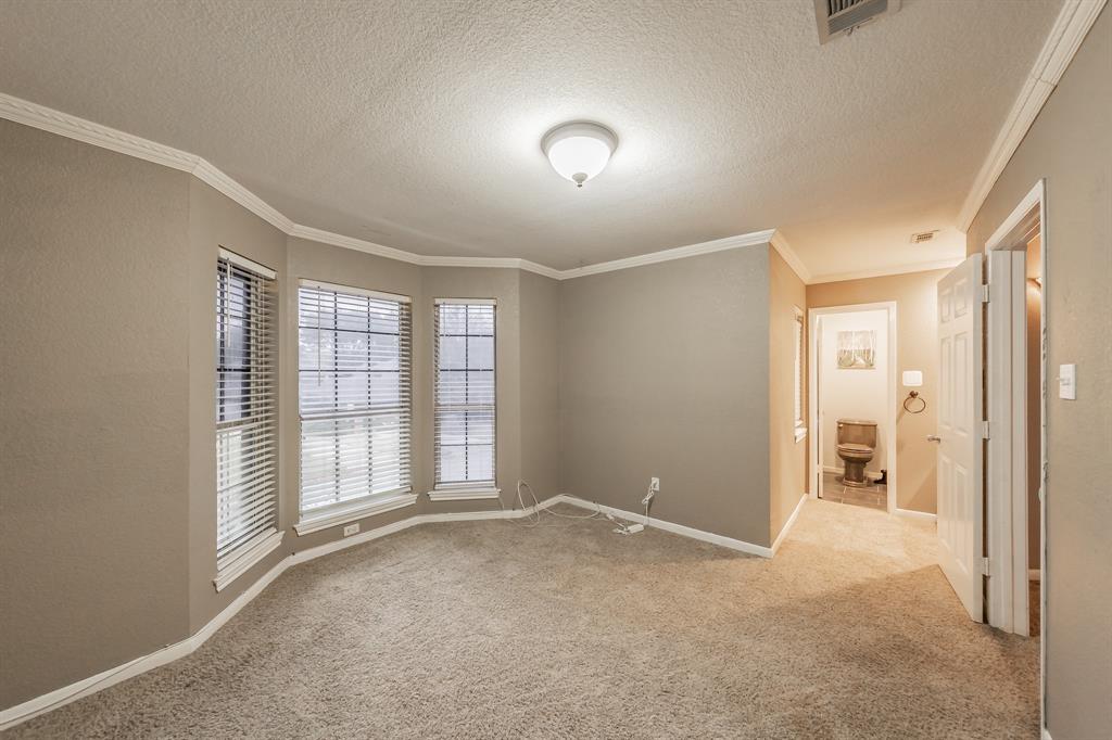 6901 Blake Drive Arlington, TX 76001 - Photo 29 of 40