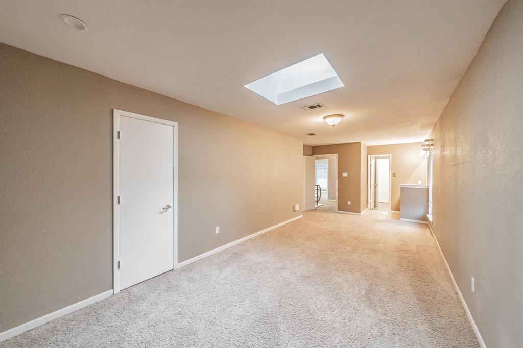 6901 Blake Drive Arlington, TX 76001 - Photo 34 of 40