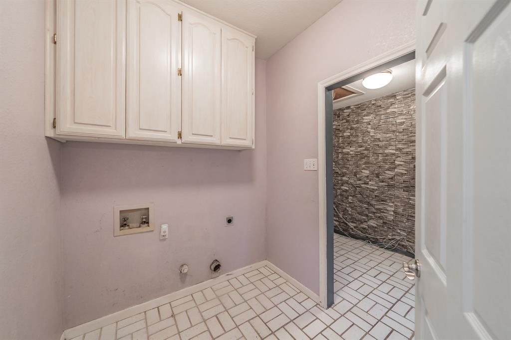 6901 Blake Drive Arlington, TX 76001 - Photo 35 of 40