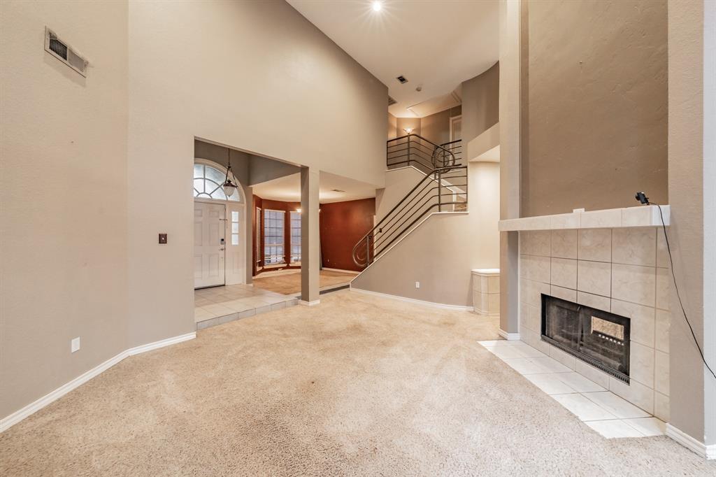 6901 Blake Drive Arlington, TX 76001 - Photo 9 of 40