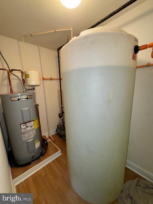 85 Valley Road, Unit 1 Phoenixville, PA 19460 - Photo 20 of 28 a utility room with dryer and washer