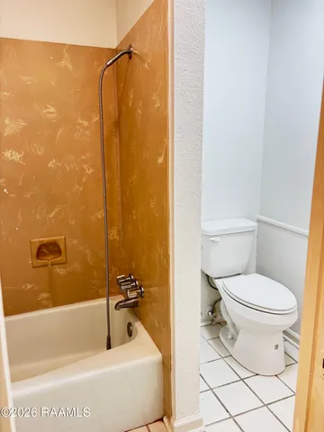 $185,000 | 113 Valencia Drive, Lafayette, LA 70506