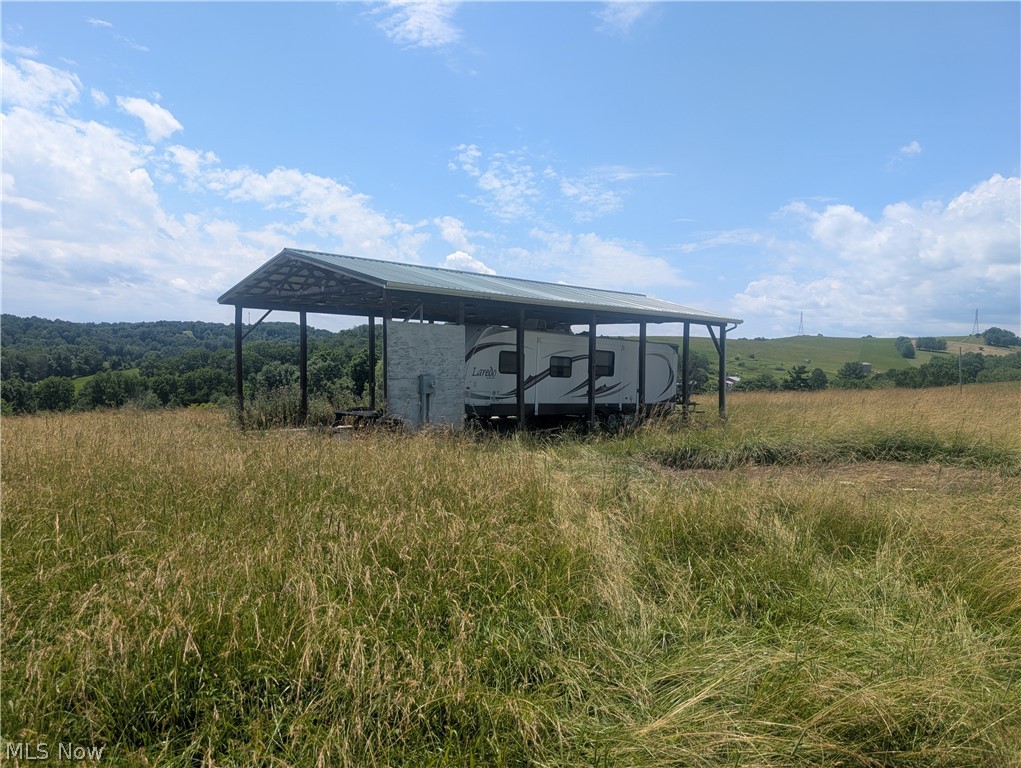 2011 Gordon Road Northwest Dover, OH 44622 - Photo 25 of 50