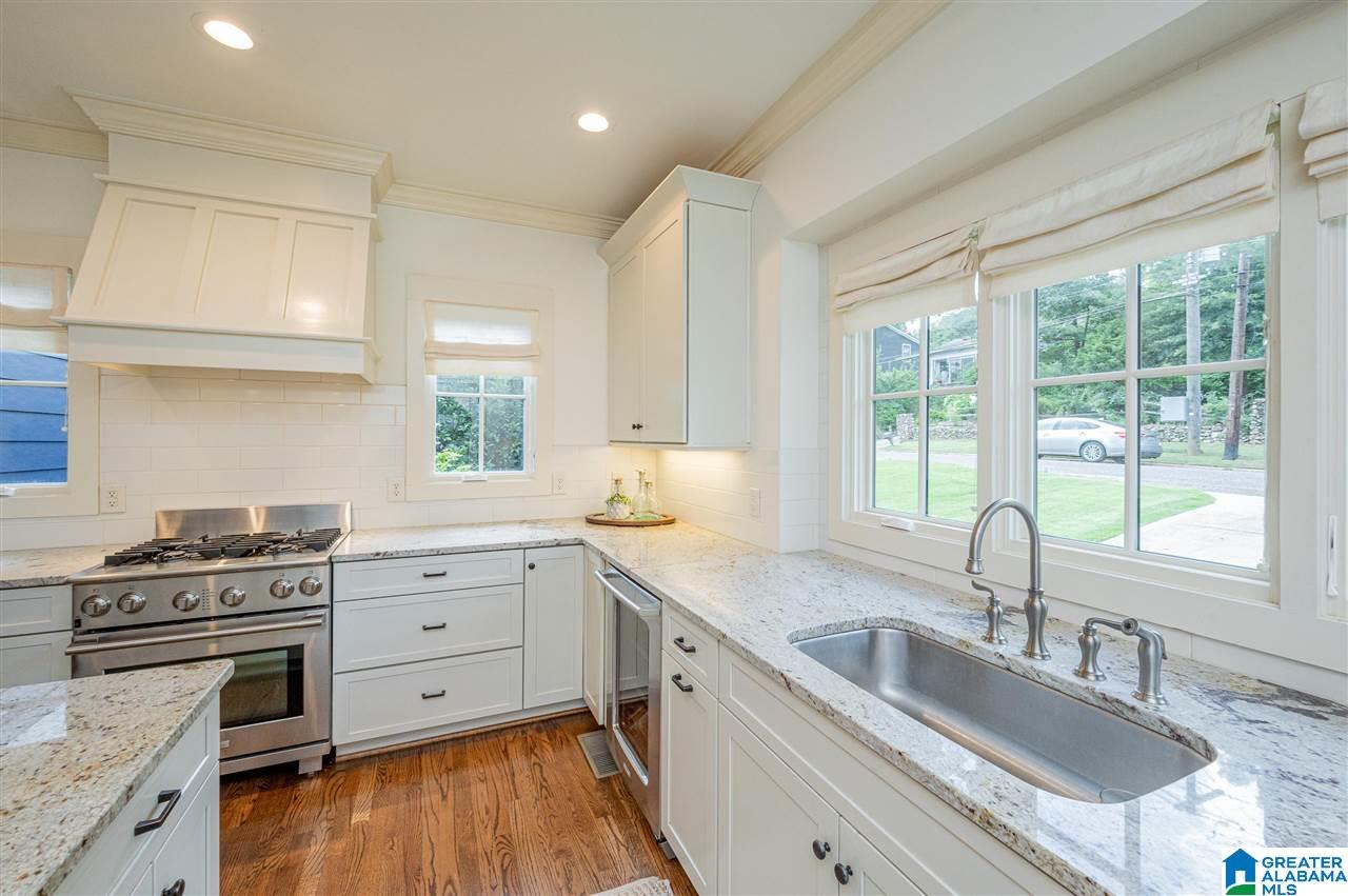 905 Highland Road Birmingham, AL 35209 - Photo 18 of 48