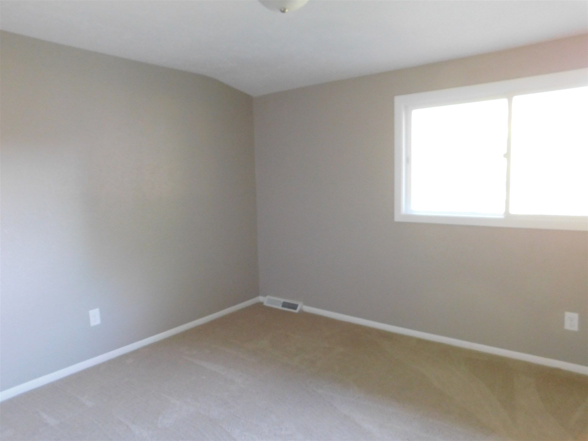 51866 Beech Road Granger, IN 46530 - Photo 11 of 26 Gallery Image 11