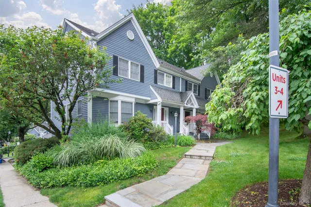 $805,000 | 149 King Street, Unit 4, Chappaqua, NY 10514